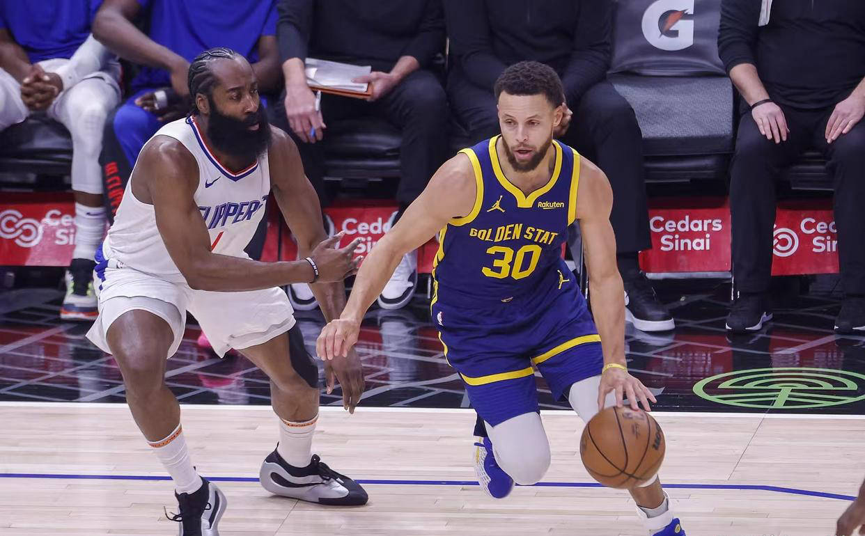 包含勇士核心球员伤退，球队未来走势成疑，增加完成比较这么工具问题美国美国.的词条-爱游戏